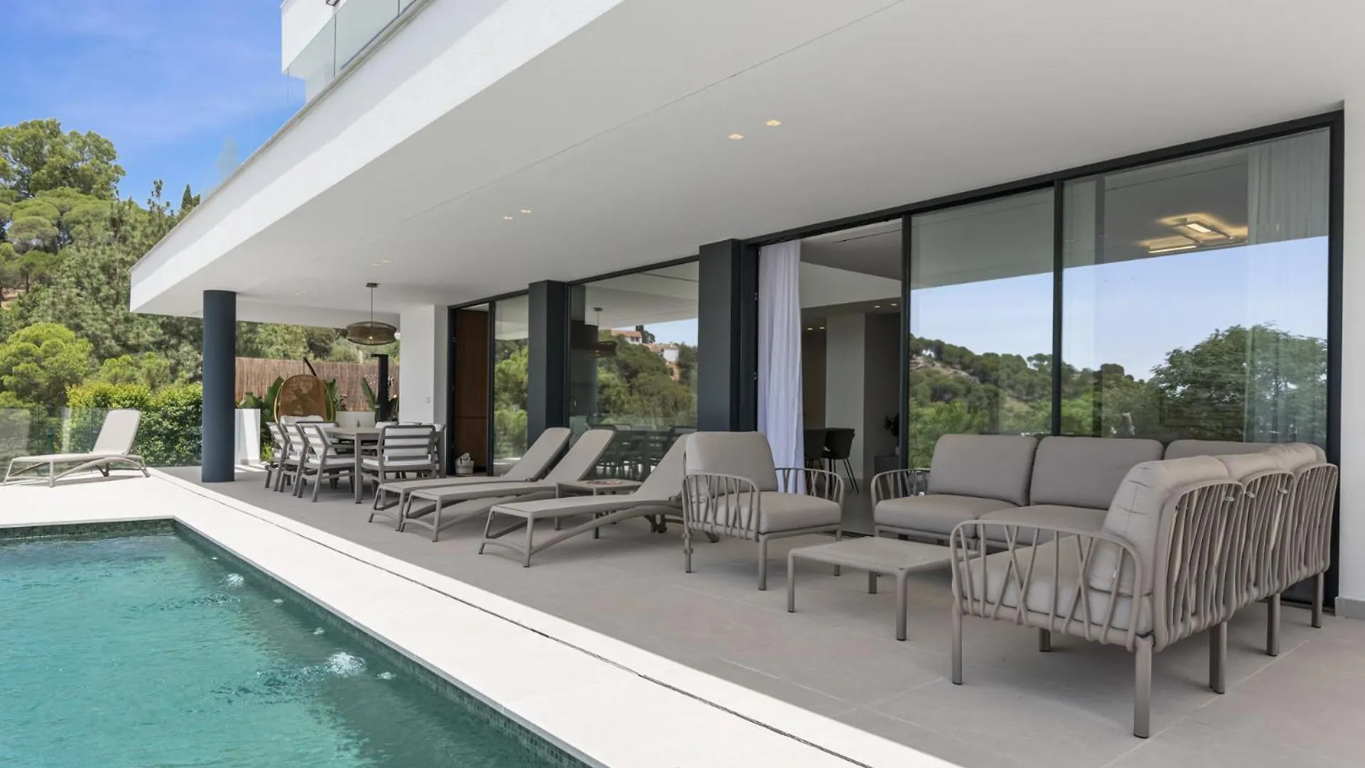 Villa Banus Heights Benahavis Spain
