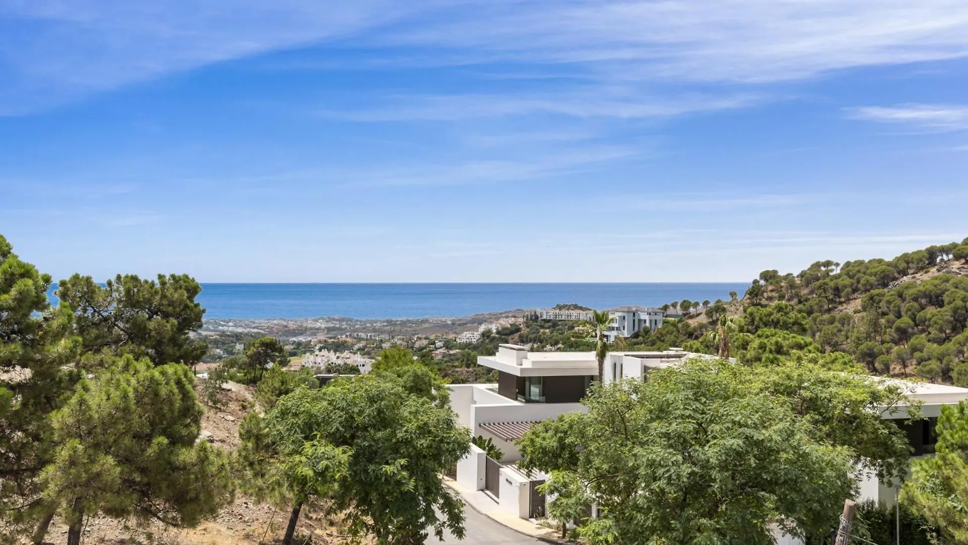 Villa Banus Heights Benahavis