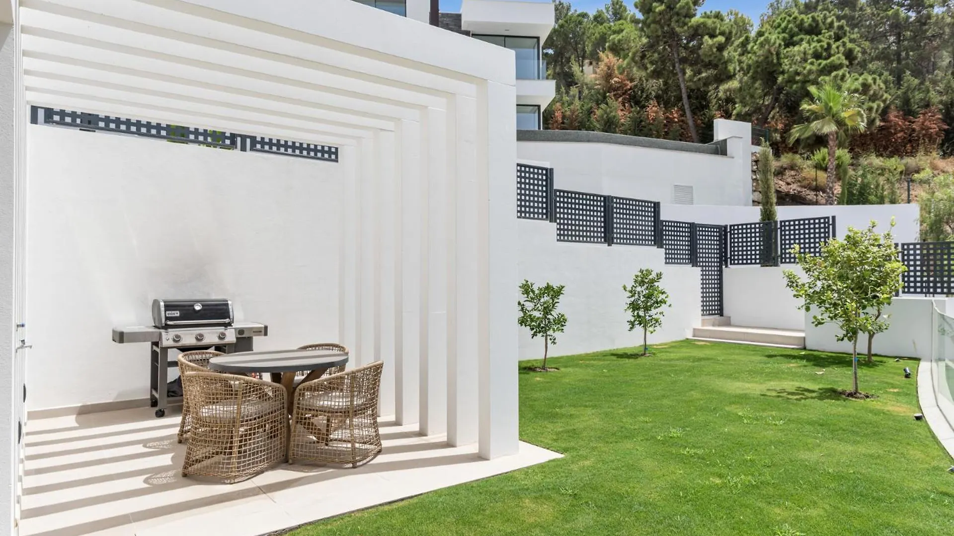 Villa Banus Heights Benahavis