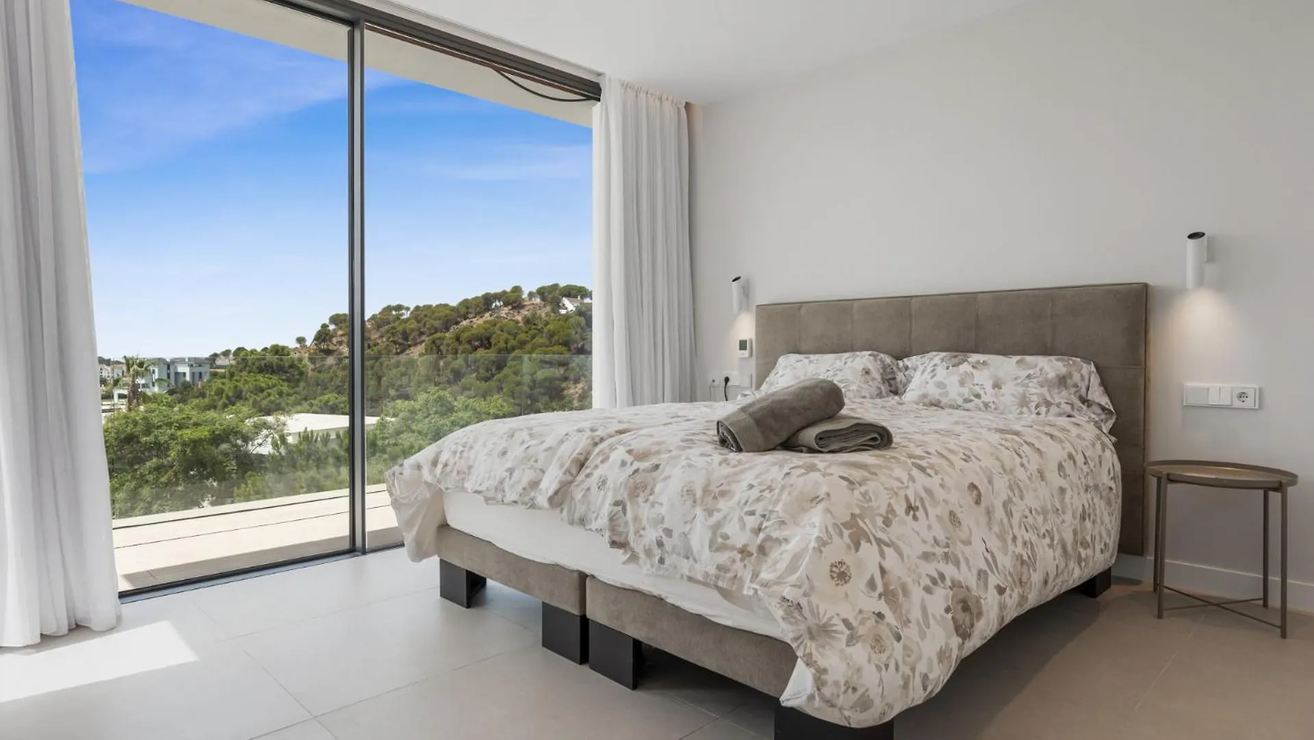 Villa Banus Heights Benahavís